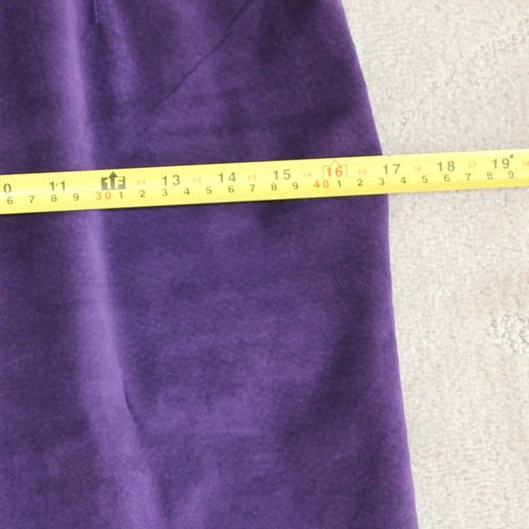 Danier Suede Pencil Skirt - Picture 10 of 12